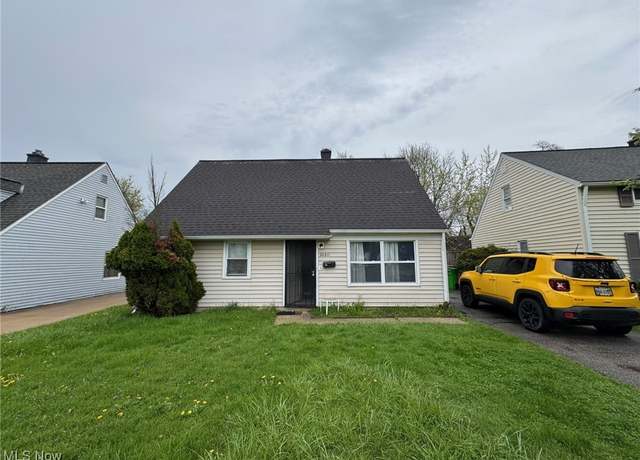 Property at 20211 Longbrook Rd, Warrensville Heights, OH 44128, 4 beds, 1 bath