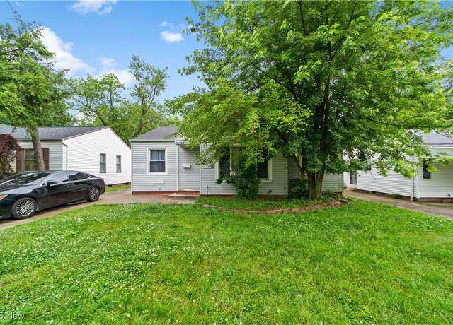 Property at 2536 Greenvale Rd, Cleveland, OH 44121, 3 beds, 1 bath