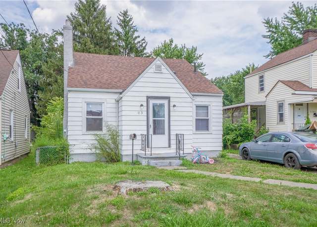 Property at 1123 15th St NE, Canton, OH 44705, 3 beds, 1 bath