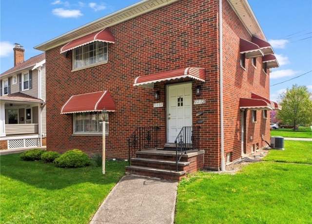 Property at 2237-2239 Carabel Ave, Lakewood, OH 44107, 4 beds, 2.5 baths