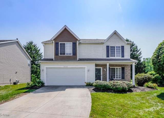 Property at 2500 Marlborough Dr, Uniontown, OH 44685, 4 beds, 2.5 baths