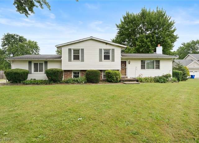 Property at 1781 Old Forge Rd, Mogadore, OH 44260, 4 beds, 2 baths