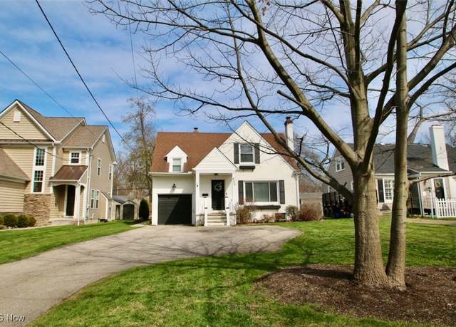 Property at 533 Columbia Rd, Bay Village, OH 44140, 3 beds, 2 baths