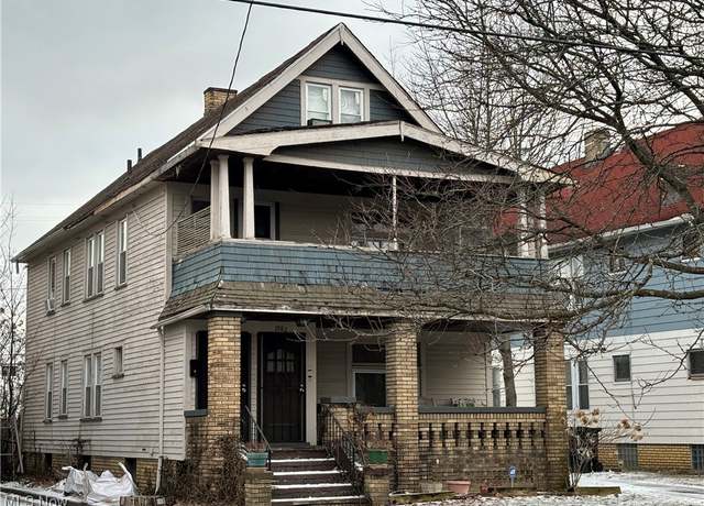 Property at 3582 E 154th St, Cleveland, OH 44120, 4 beds, 2 baths