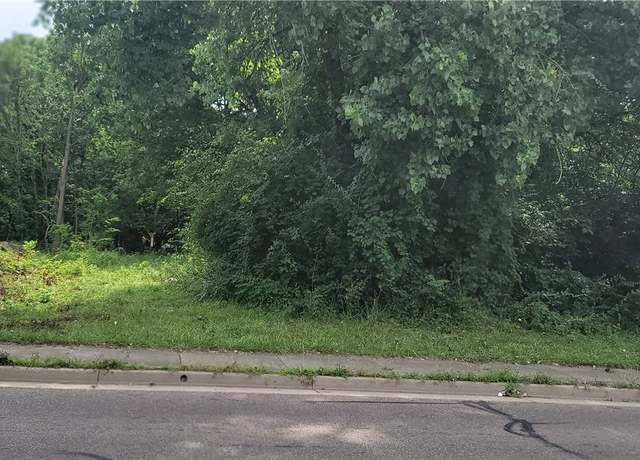 Property at East Ave, Akron, OH 44307