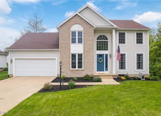 Property at 8162 S Thornham Cir NW, North Canton, OH 44720, 4 beds, 2.5 baths