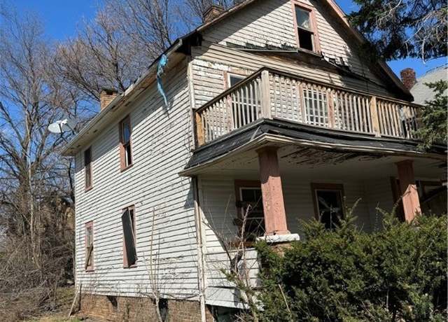 Property at 14321 Mayfair Ave, East Cleveland, OH 44112, 4 beds, 2 baths