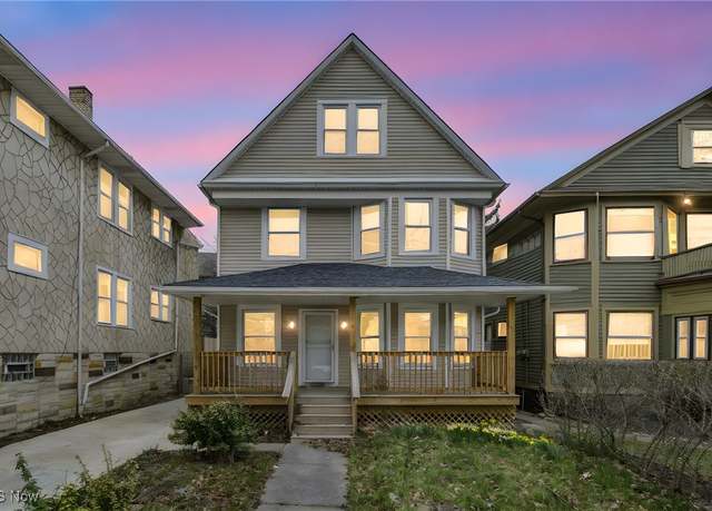 Property at 1374 W 114th St, Cleveland, OH 44102, 4 beds, 2.5 baths