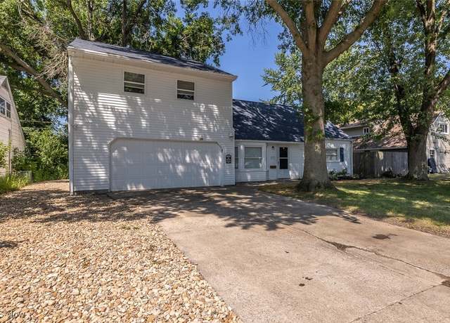 Property at 4915 Beachwood Dr, Sheffield Lake, OH 44054, 4 beds, 2 baths
