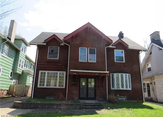 Property at 14450 Superior Rd, Cleveland Heights, OH 44118, 6 beds, 2.5 baths
