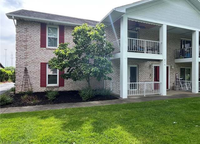 Property at 876 Pearson Cir #1, Youngstown, OH 44512, 2 beds, 1 bath