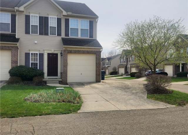 Property at 1414 Wellingshire Cir Unit 29A, Cuyahoga Falls, OH 44221, 3 beds, 3.5 baths