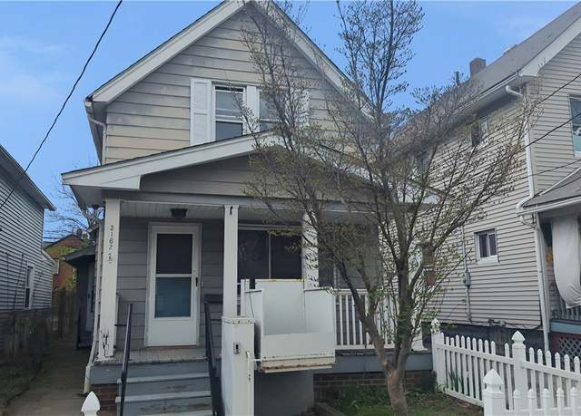 Property at 3162 W 104th St, Cleveland, OH 44111, 3 beds, 1 bath