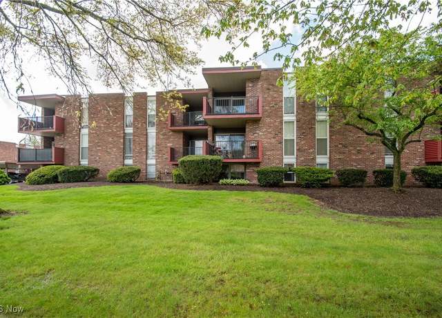 Property at 3000 N River Rd NE Unit F17, Warren, OH 44483, 2 beds, 1 bath