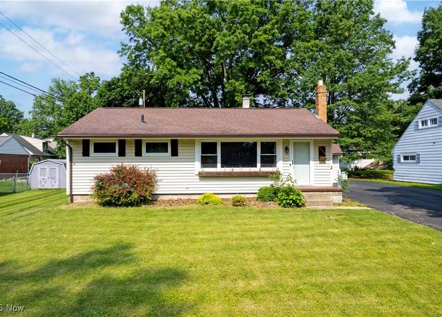 Property at 2526 Victoria St, Wooster, OH 44691, 3 beds, 1.5 baths