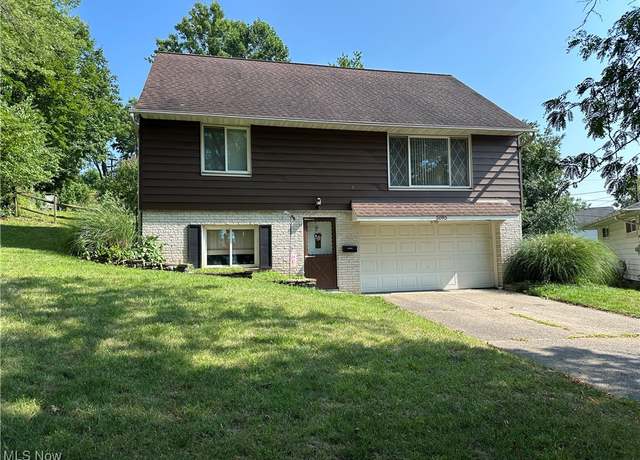 Property at 5095 E 86th St, Garfield Heights, OH 44125, 3 beds, 1 bath