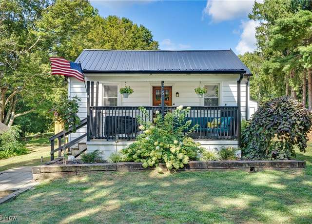 Property at 315 Walnut St, Washingtonville, OH 44490, 2 beds, 1.5 baths