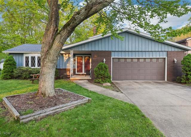 Property at 1653 Beethoven Dr, Westlake, OH 44145, 5 beds, 3 baths