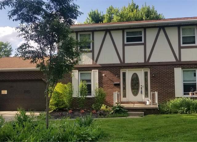 Property at 2262 Tanglewood Dr, Salem, OH 44460, 4 beds, 1.5 baths