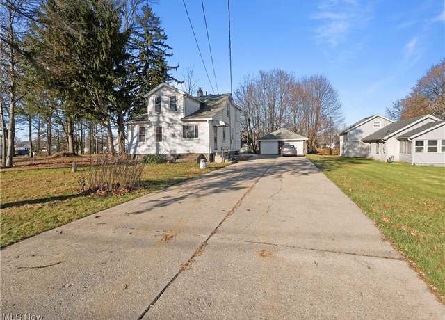 Property at 3000 Spitler Rd, Youngstown, OH 44514, 4 beds, 1 bath