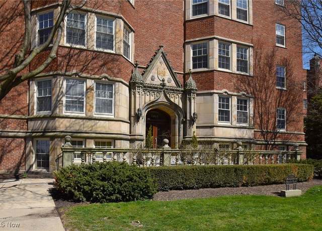 Property at 13515 Shaker Blvd Unit 8B, Cleveland, OH 44120, 3 beds, 3 baths