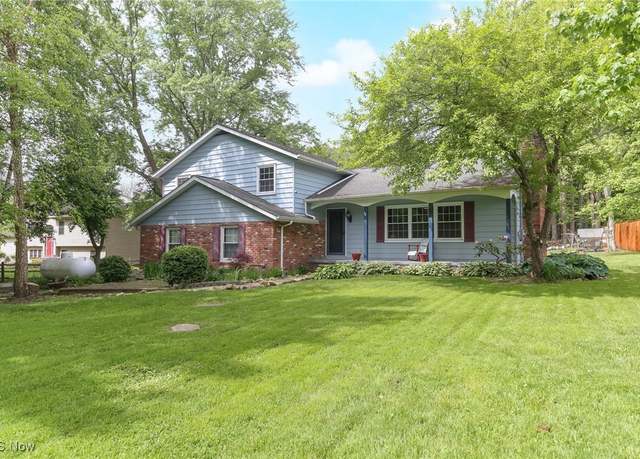 Property at 12274 Kile Rd, Chardon, OH 44024, 4 beds, 2.5 baths