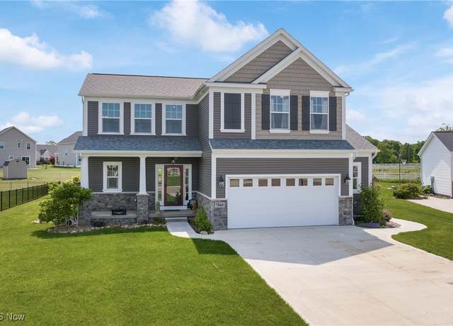 Property at 7860 Peddler Cir NE, Canton, OH 44721, 3 beds, 3.5 baths