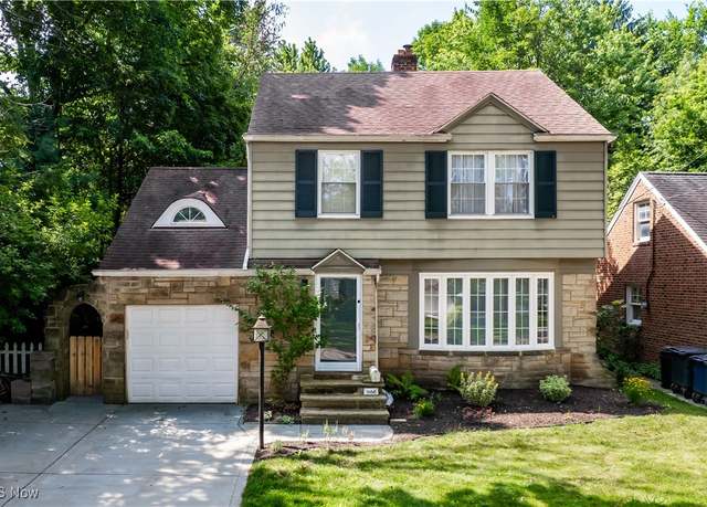 Property at 5188 Mayview Rd, Lyndhurst, OH 44124, 4 beds, 1.5 baths