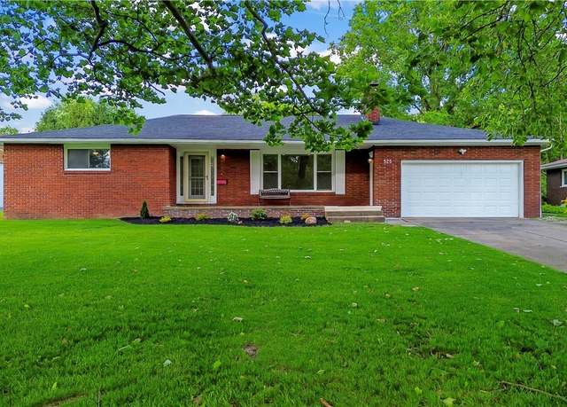 Property at 525 Cynthia Dr, Campbell, OH 44405, 3 beds, 3 baths
