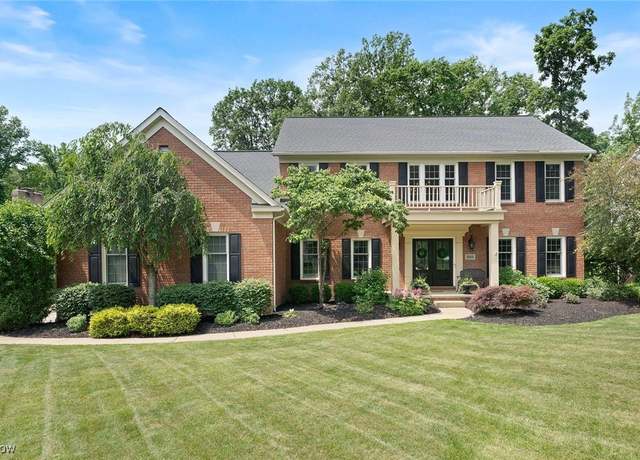 Property at 888 Ashbrooke Way, Hudson, OH 44236, 4 beds, 4.5 baths