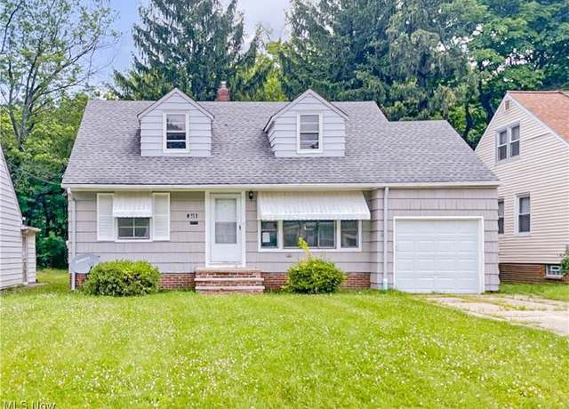 Property at 315 S Green Rd, Cleveland, OH 44121, 2 beds, 1 bath