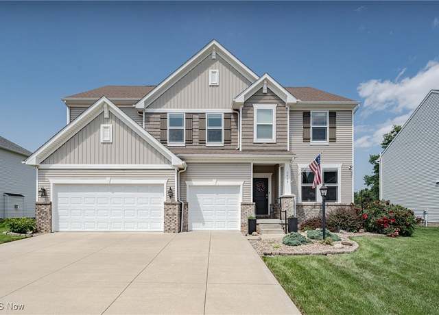 Property at 2465 Voyager Cir, Seven Hills, OH 44131, 4 beds, 2.5 baths