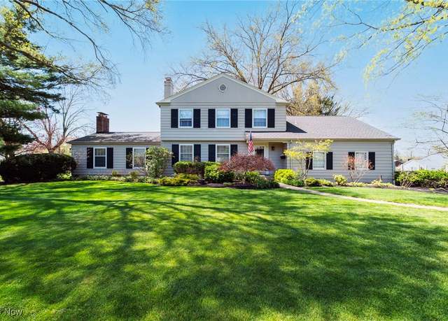 Property at 2480 Ridgeview Ln, Poland, OH 44514, 4 beds, 2.5 baths