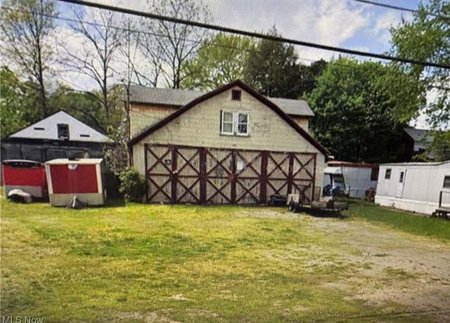 Property at 386 Columbine Ave, Akron, OH 44312