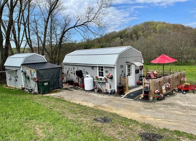 Property at 459 Buck Rd NW, Carrollton, OH 44615, 1 bed