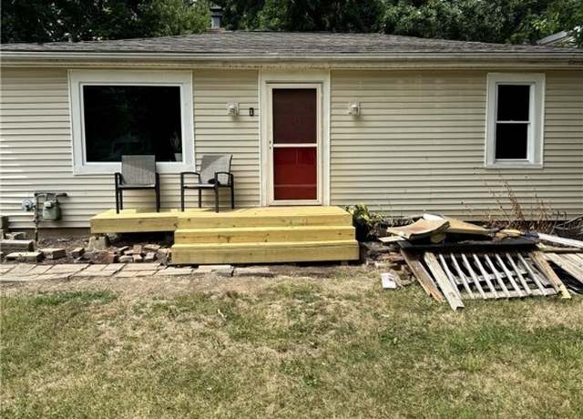 Property at 3664 Hillward Dr, Willoughby, OH 44094, 2 beds, 1 bath