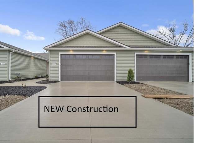 Property at 224 Alexander Dr, Elyria, OH 44035, 2 beds, 2 baths