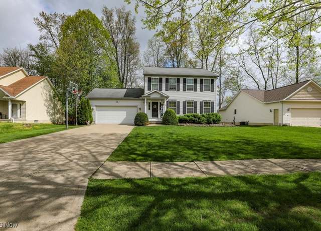 Property at 1016 Susan Rd, Ravenna, OH 44266, 3 beds, 2.5 baths