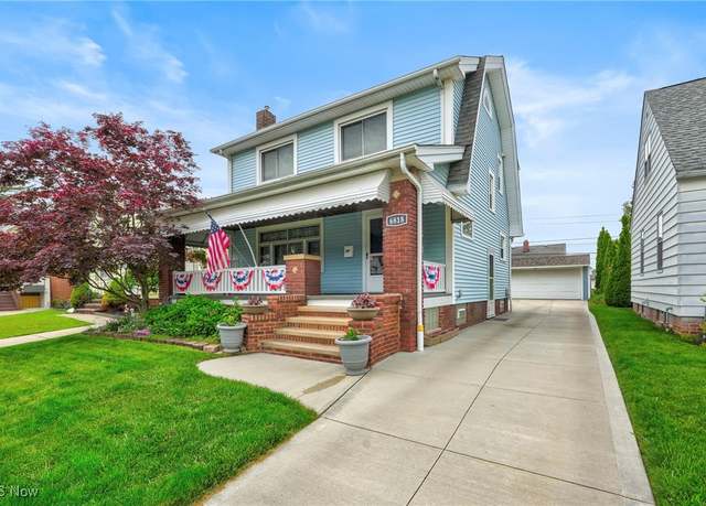 Property at 6818 Farnsworth Dr, Parma, OH 44129, 3 beds, 2 baths