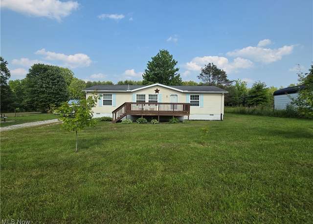 Property at 8448 Slagle Rd, Windham, OH 44288, 3 beds, 2 baths