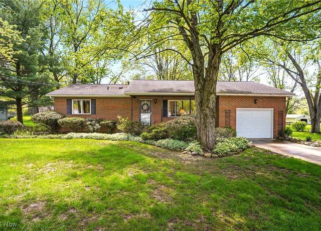 Property at 3324 Klages Blvd, Tallmadge, OH 44278, 2 beds, 1.5 baths