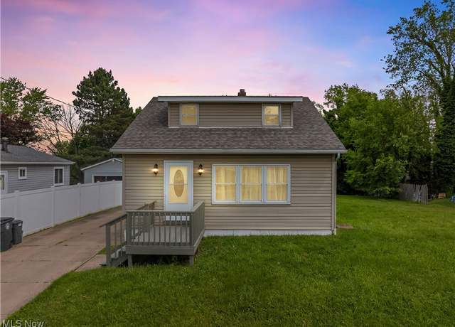 Property at 703 Annapolis Ave, Akron, OH 44310, 1 bed, 1 bath