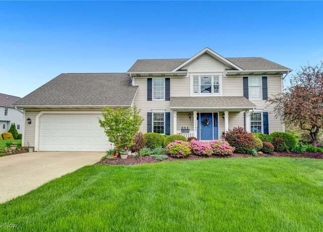 Property at 10394 Golden Ridge Dr, Wadsworth, OH 44281, 4 beds, 3.5 baths