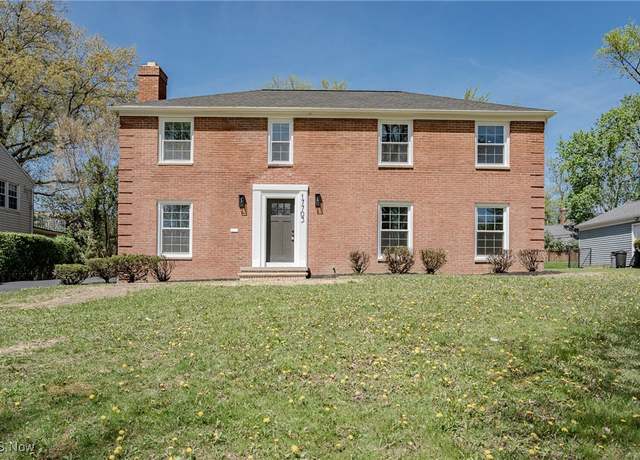Property at 17703 Van Aken Blvd, Shaker Heights, OH 44122, 4 beds, 2.5 baths