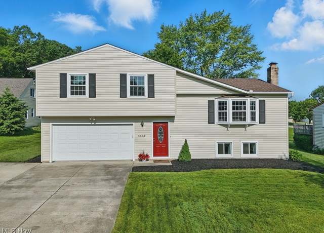 Property at 9882 Chamberlin Rd, Twinsburg, OH 44087, 3 beds, 2 baths