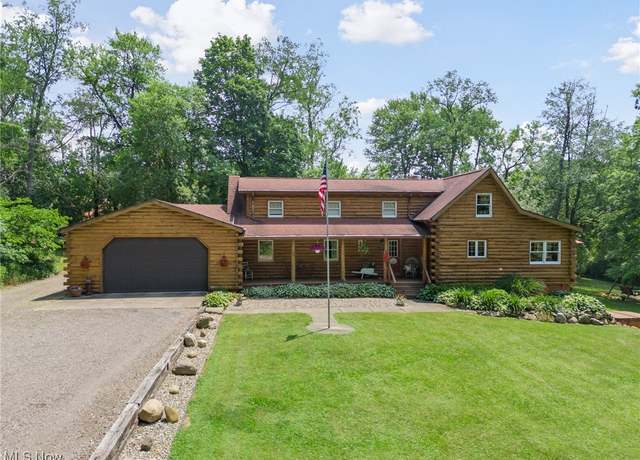 Property at 4010 Manchester Ave NW, North Lawrence, OH 44666, 3 beds, 3 baths