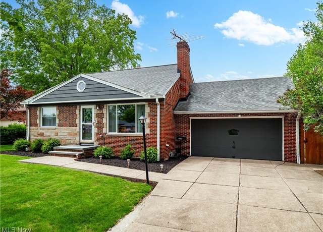 Property at 4482 Ranchview Ave, North Olmsted, OH 44070, 3 beds, 1.5 baths