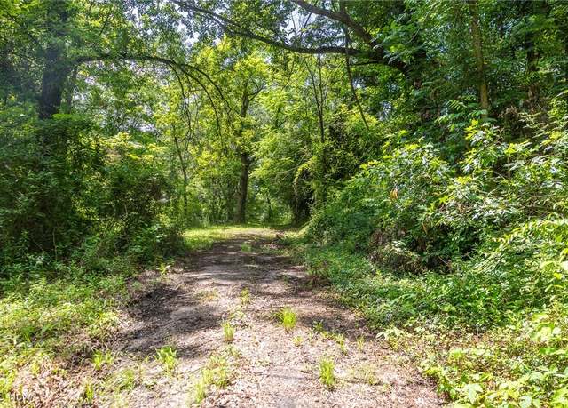 Property at 8291 Kepler Ave NW, Canal Fulton, OH 44614