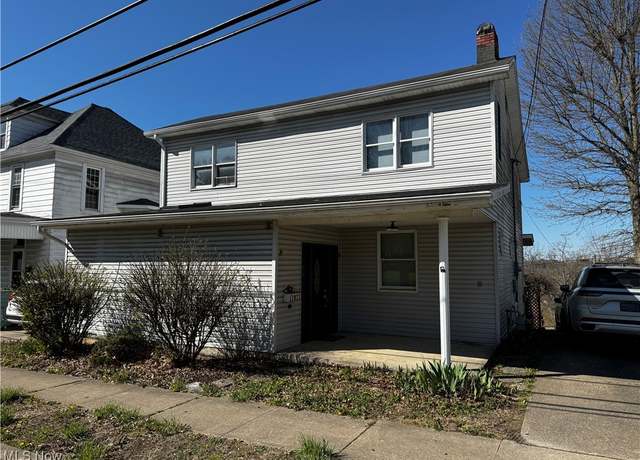 Property at 170 S Marietta St, St. Clairsville, OH 43950, 4 beds, 2 baths