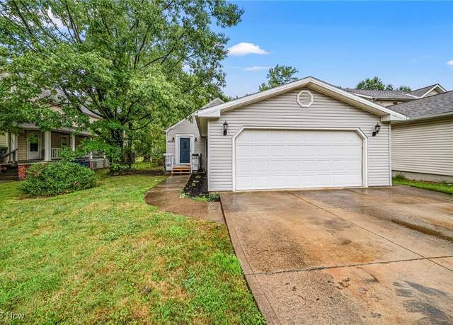 Property at 36843 Stevens Blvd, Willoughby, OH 44094, 4 beds, 1.5 baths